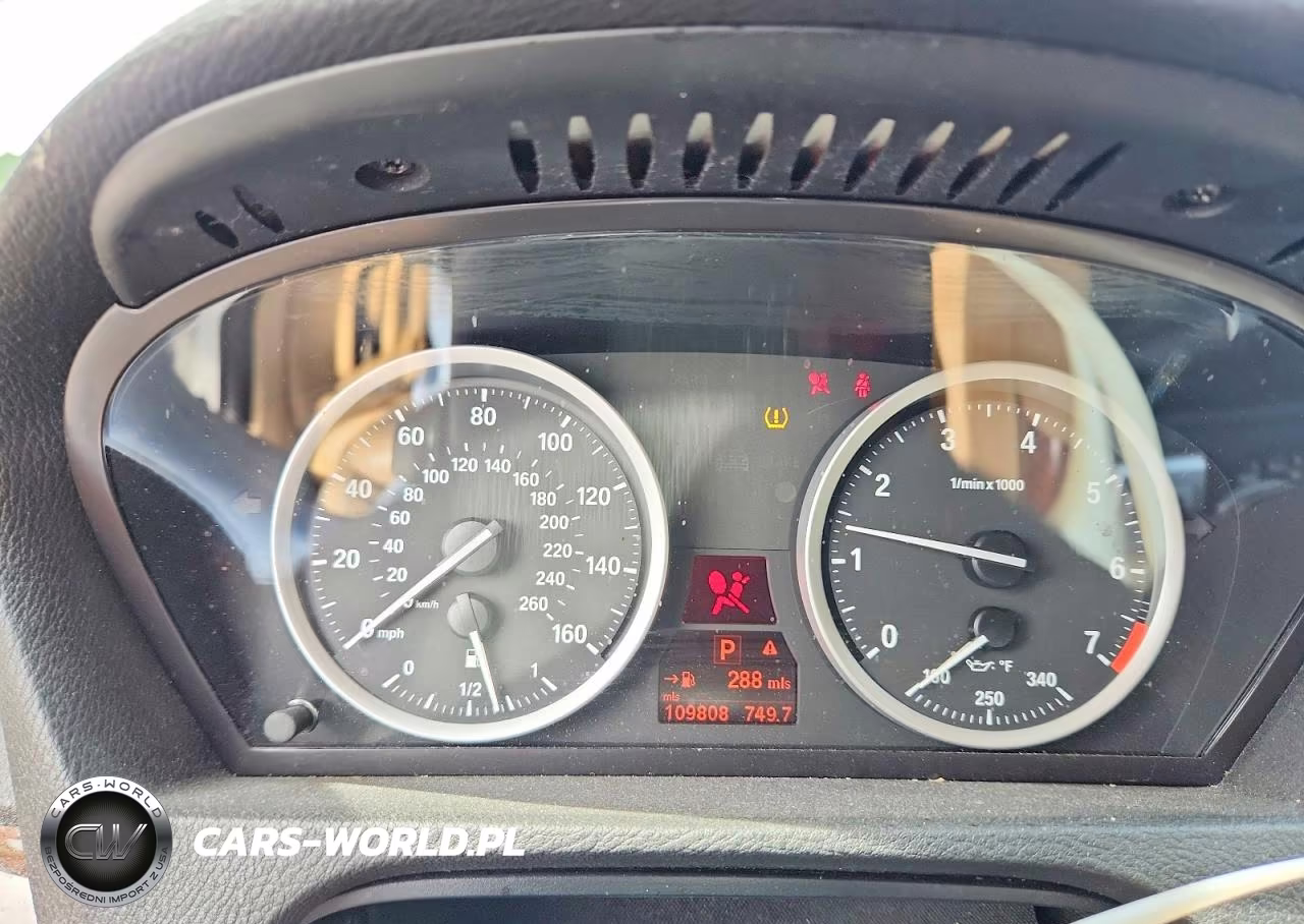2011 BMW X6 xDrive50I VIN:5UXFG8C55BLZ95273 - 9