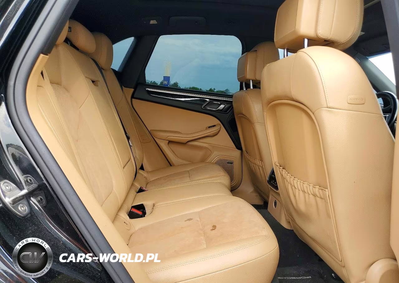 2018 Porsche Macan VIN:WP1AA2A54JLB05243 - 11