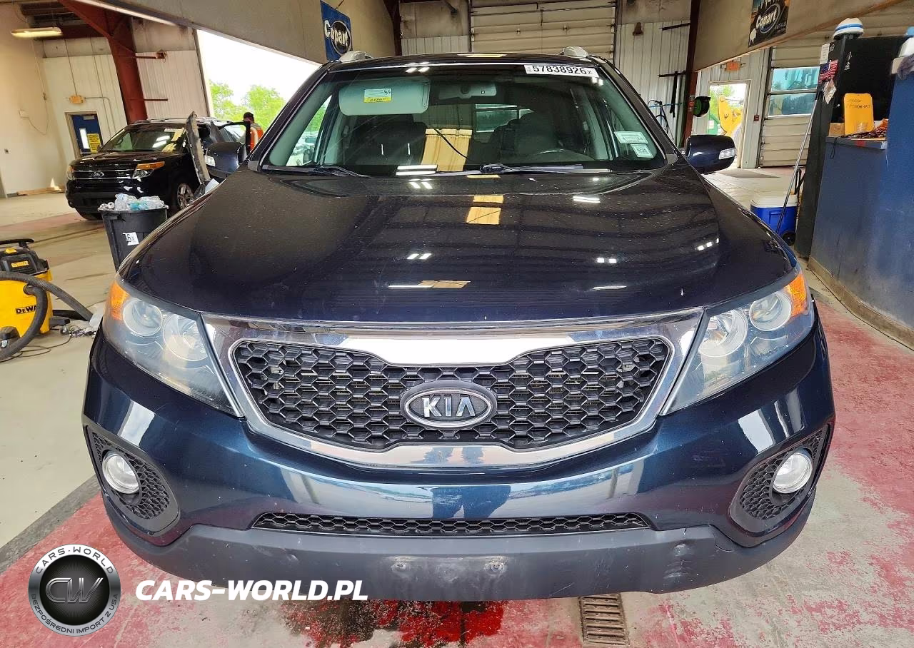 2013 Kia Sorento Lx VIN:5XYKT3A69DG359707 - 5