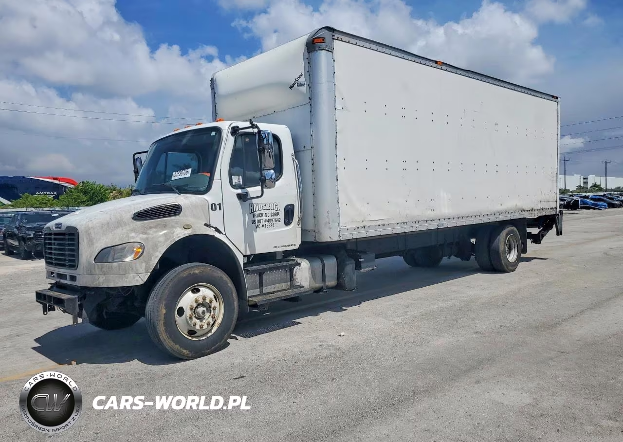 2014 Freightliner Business Class M2 Box Truck