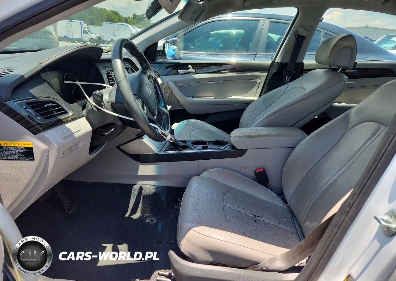 2016 Hyundai Sonata Limited VIN:5NPE34AF3GH336584 - 7