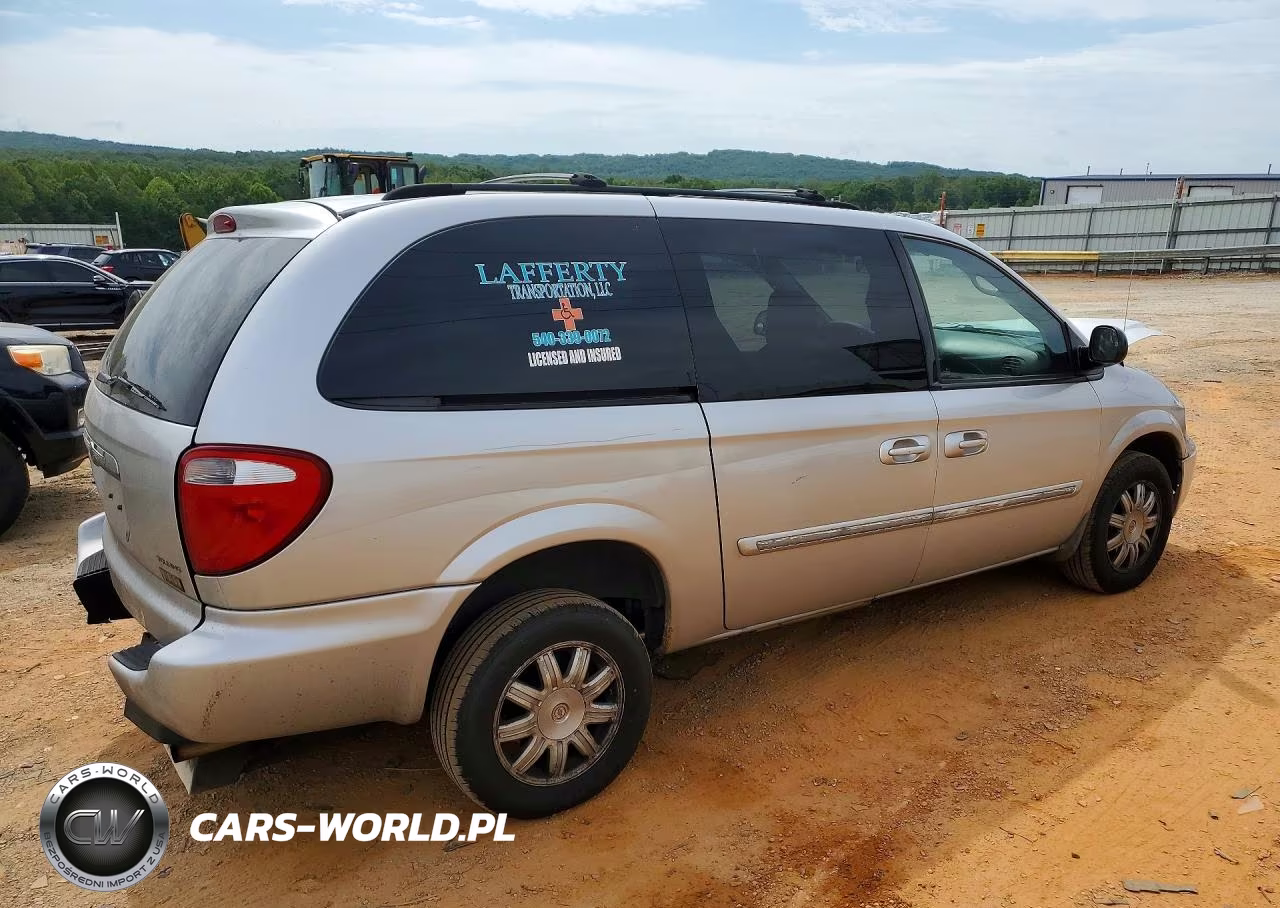 2007 Chrysler Town & Country Touring VIN:2A4GP54L87R205751 - 3