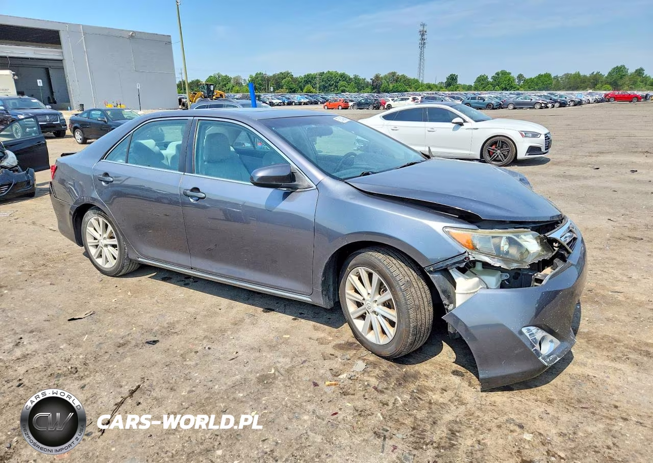 2012 Toyota Camry Xle VIN:4T4BF1FK6CR186003 - 4