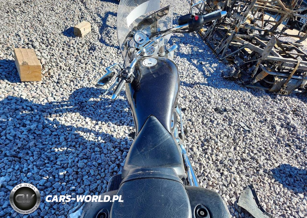 2009 Victory Motorcycles Kingpin Touring VIN:5VPCD26D393004449 - 6