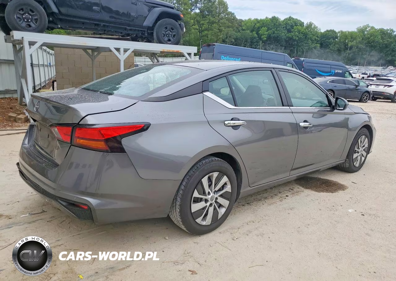 2023 Nissan Altima S VIN:1N4BL4BV9PN401467 - 3
