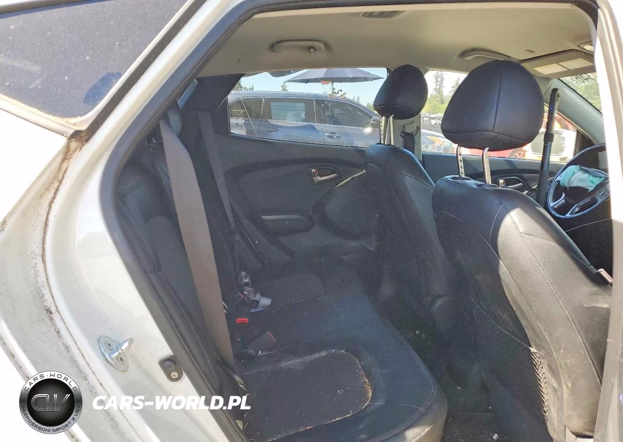 2010 Hyundai Tucson Gls VIN:KM8JUCAC7AU099599 - 10