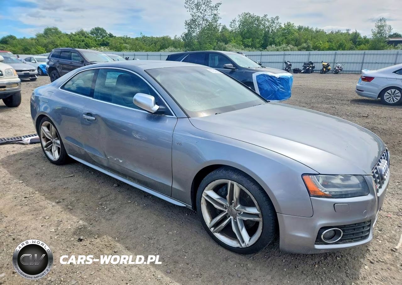 2010 Audi S5 Prestige VIN:WAUVVAFR1AA007700 - 4