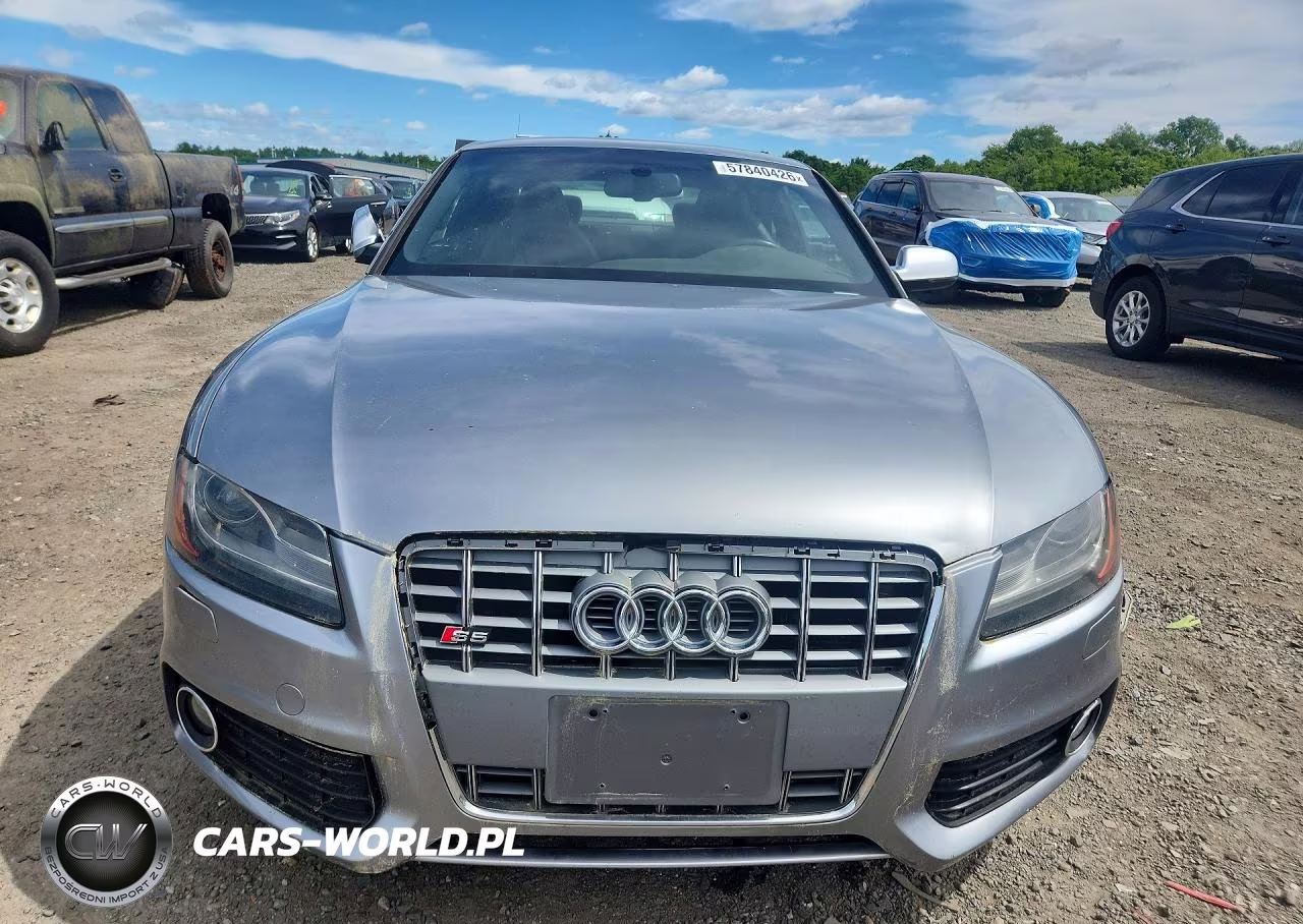 2010 Audi S5 Prestige VIN:WAUVVAFR1AA007700 - 5