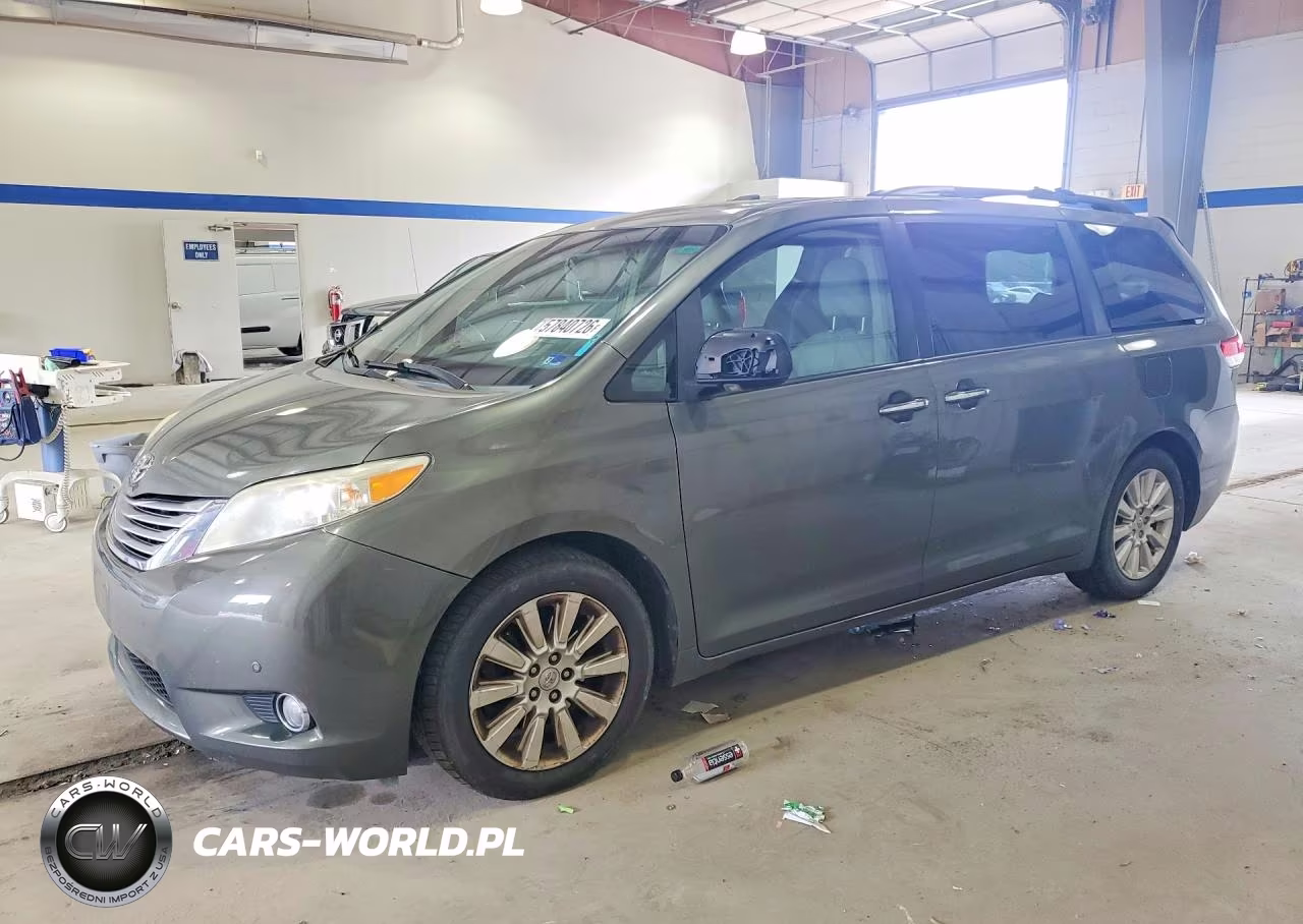 2011 Toyota Sienna Limited 7-Passenger