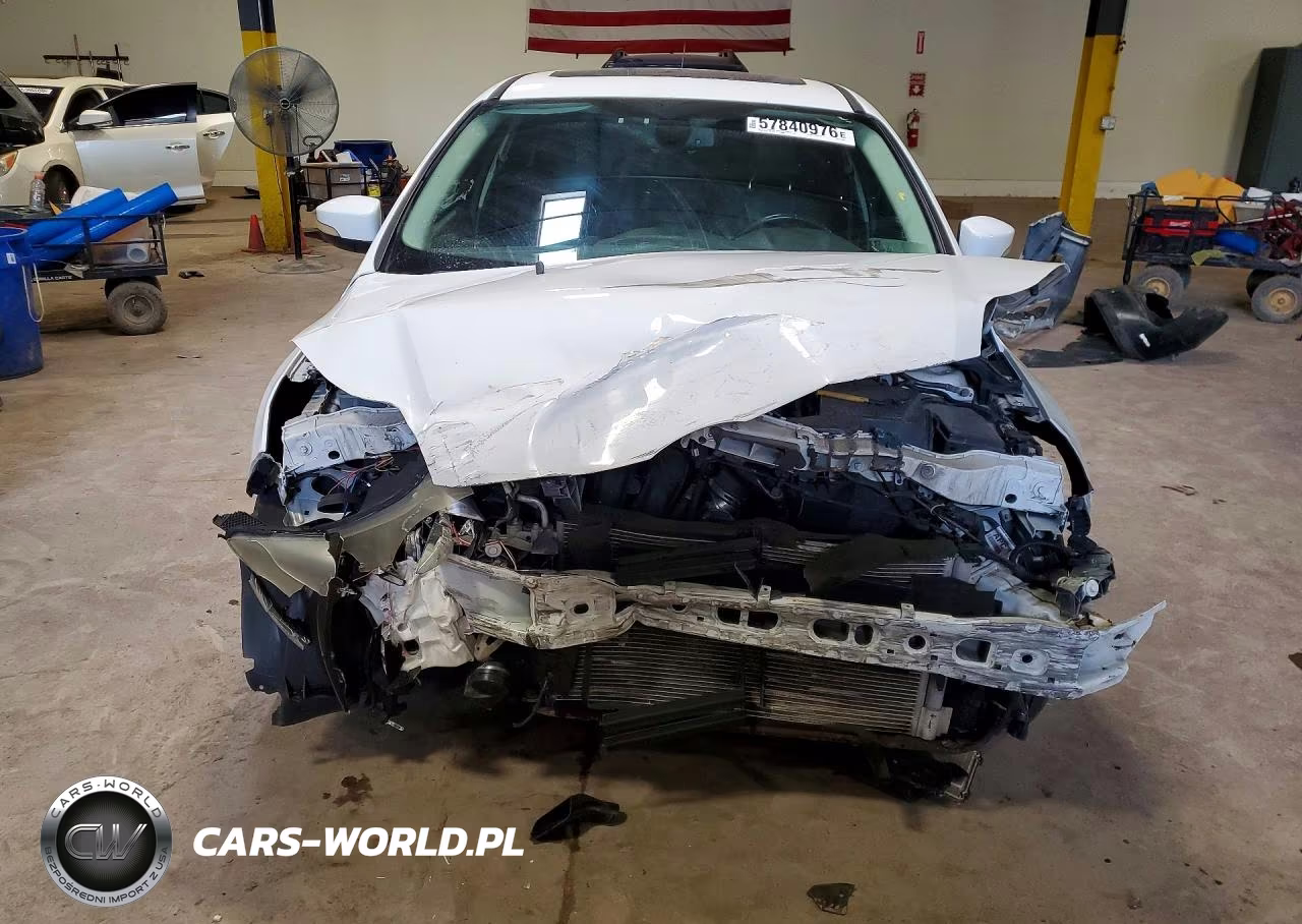 2012 Ford Focus Sel VIN:1FAHP3H2XCL270030 - 5
