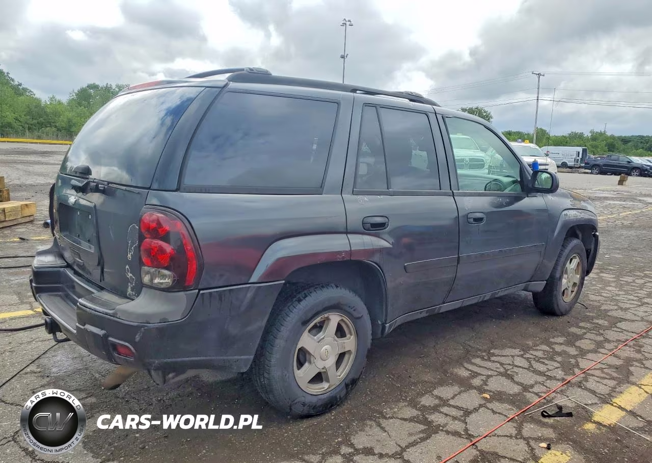 2006 Chevrolet Trailblazer Ls VIN:1GNDT13S862160563 - 3