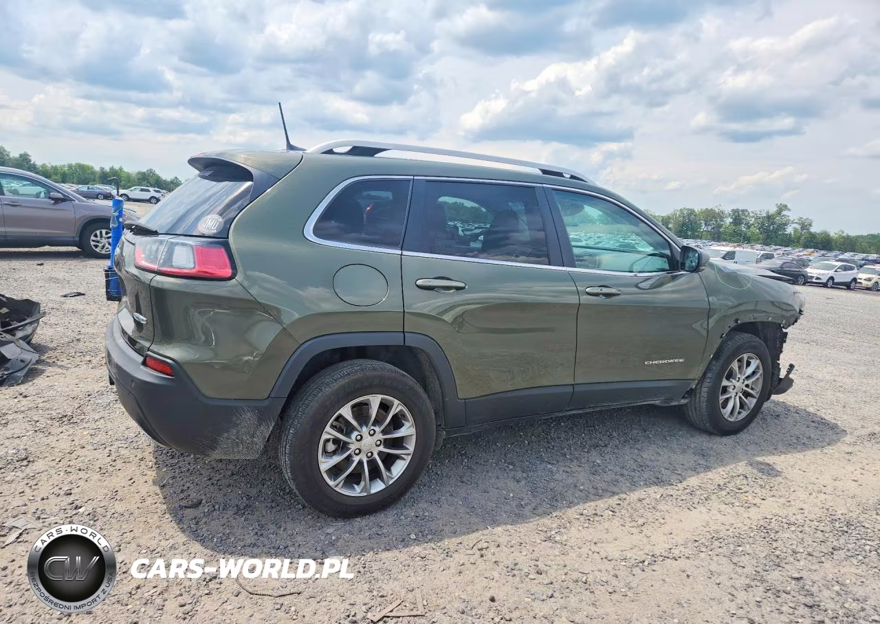 2021 Jeep Cherokee Latitude Lux VIN:1C4PJMMX6MD223894 - 3