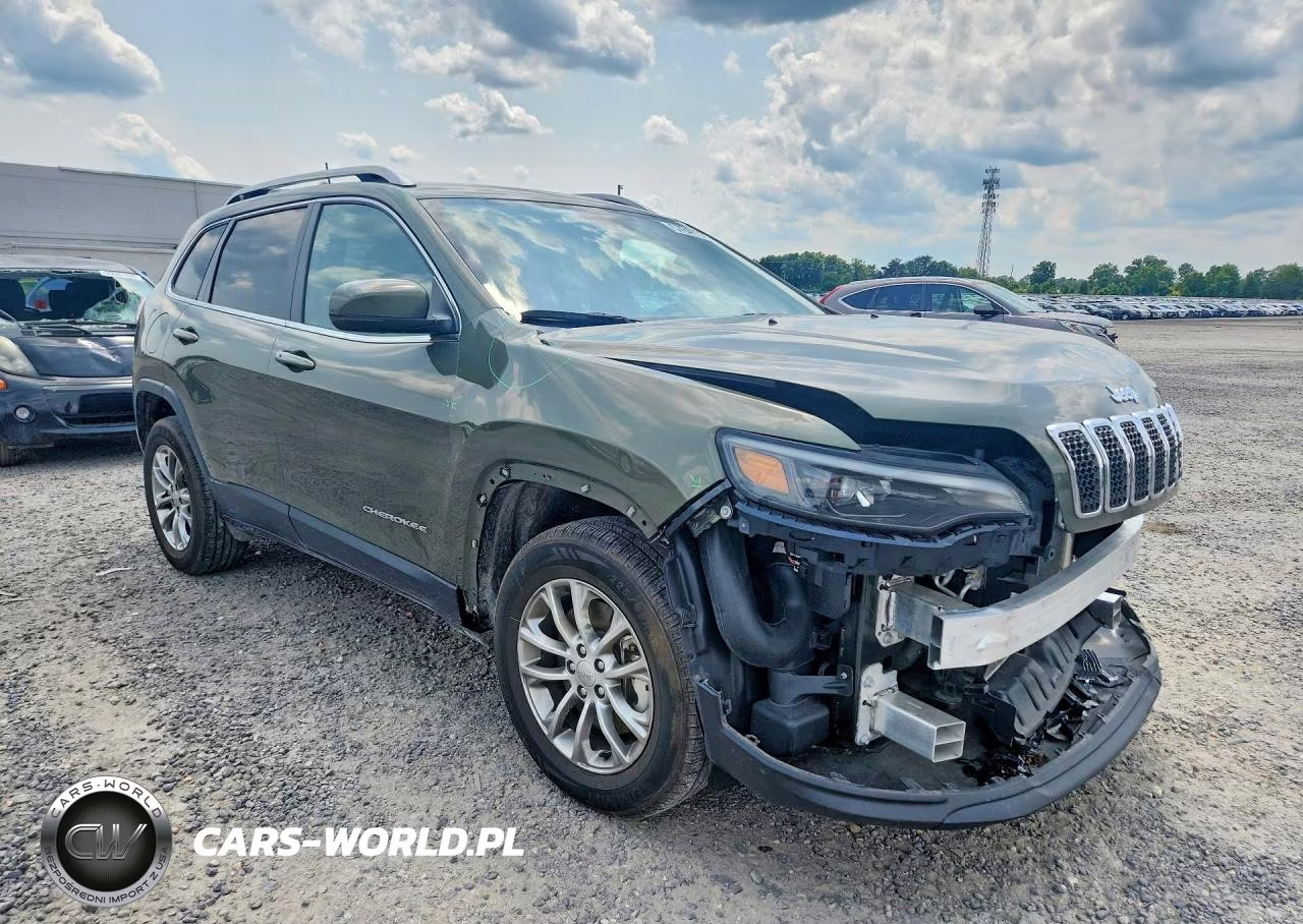 2021 Jeep Cherokee Latitude Lux VIN:1C4PJMMX6MD223894 - 4