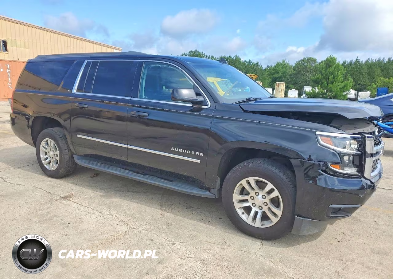 2018 Chevrolet Suburban C1500 Lt VIN:1GNSCHKC3JR170458 - 4
