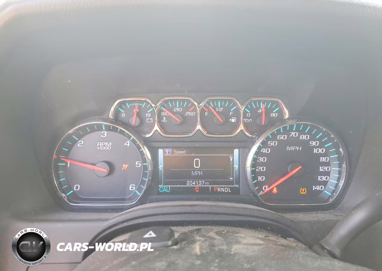 2018 Chevrolet Suburban C1500 Lt VIN:1GNSCHKC3JR170458 - 9