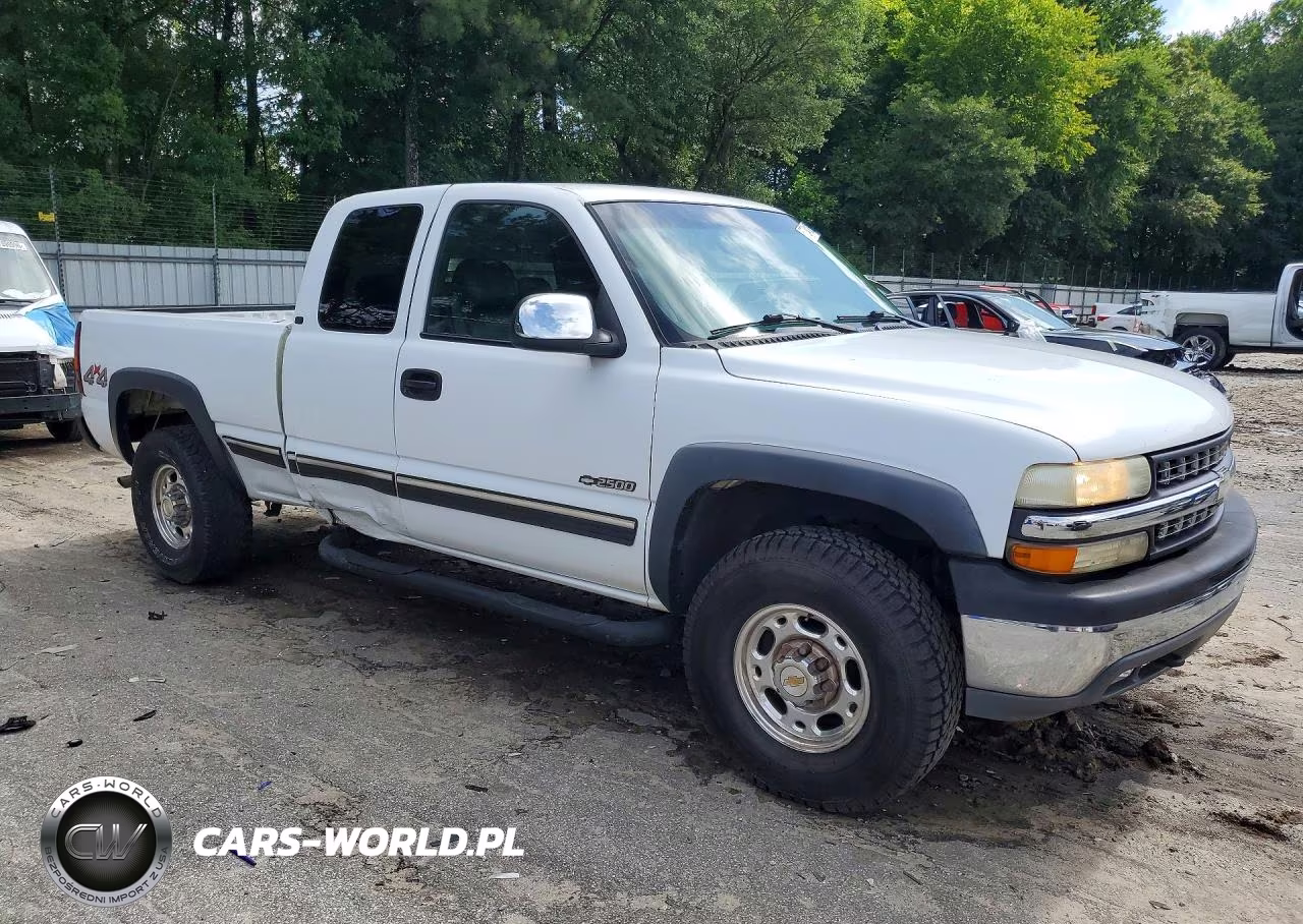 2000 Chevrolet Silverado K2500 VIN:1GCGK29U2YE304102 - 4