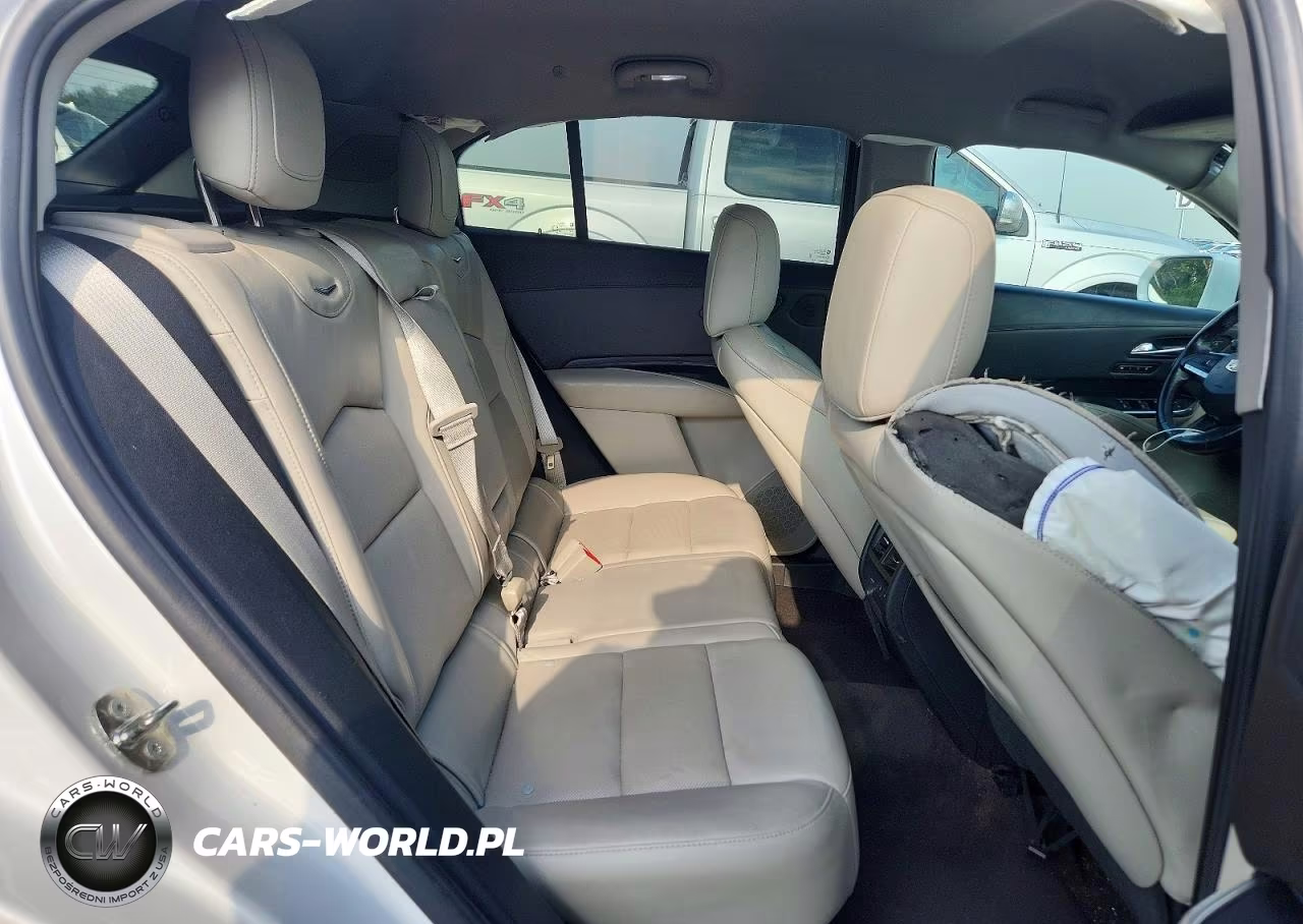 2020 Cadillac Xt4 Premium Luxury VIN:1GYFZCR44LF025390 - 11