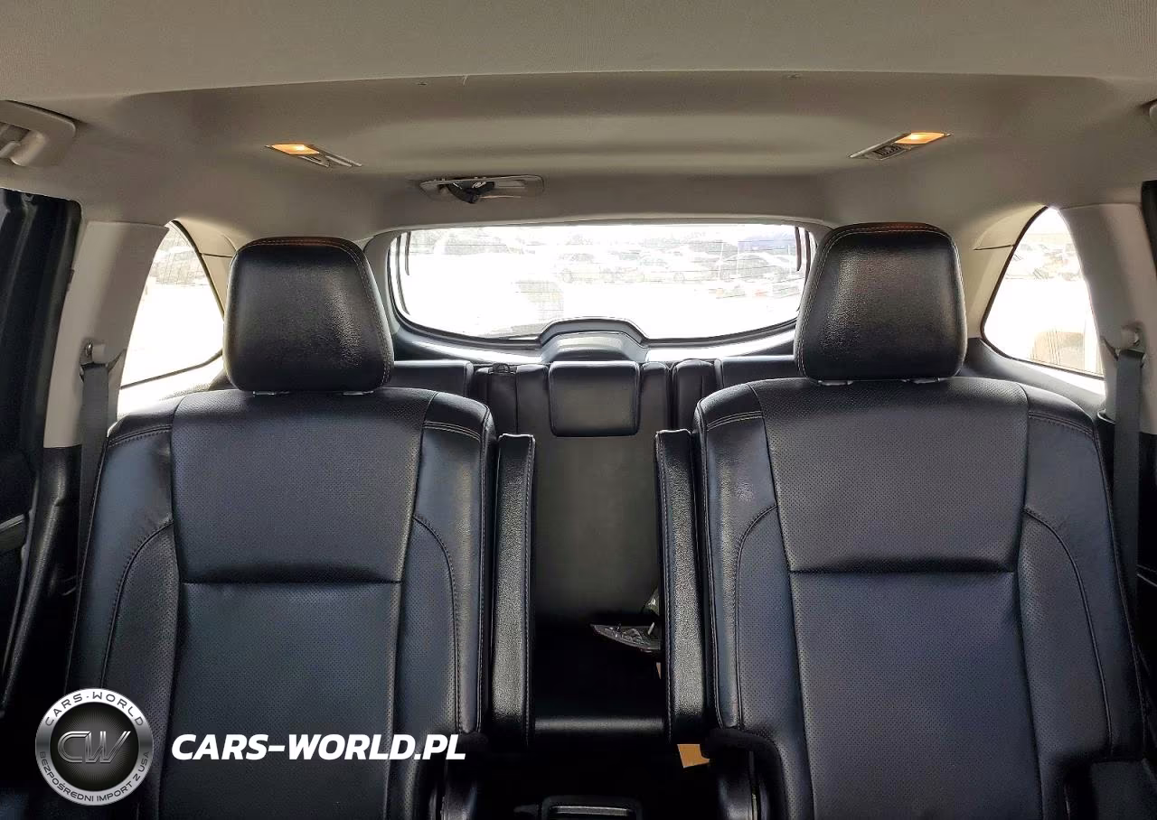 2019 Toyota Highlander Limited VIN:5TDYZRFH3KS324764 - 10