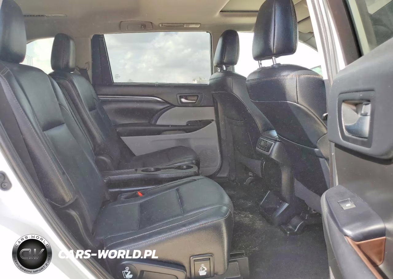 2019 Toyota Highlander Limited VIN:5TDYZRFH3KS324764 - 11