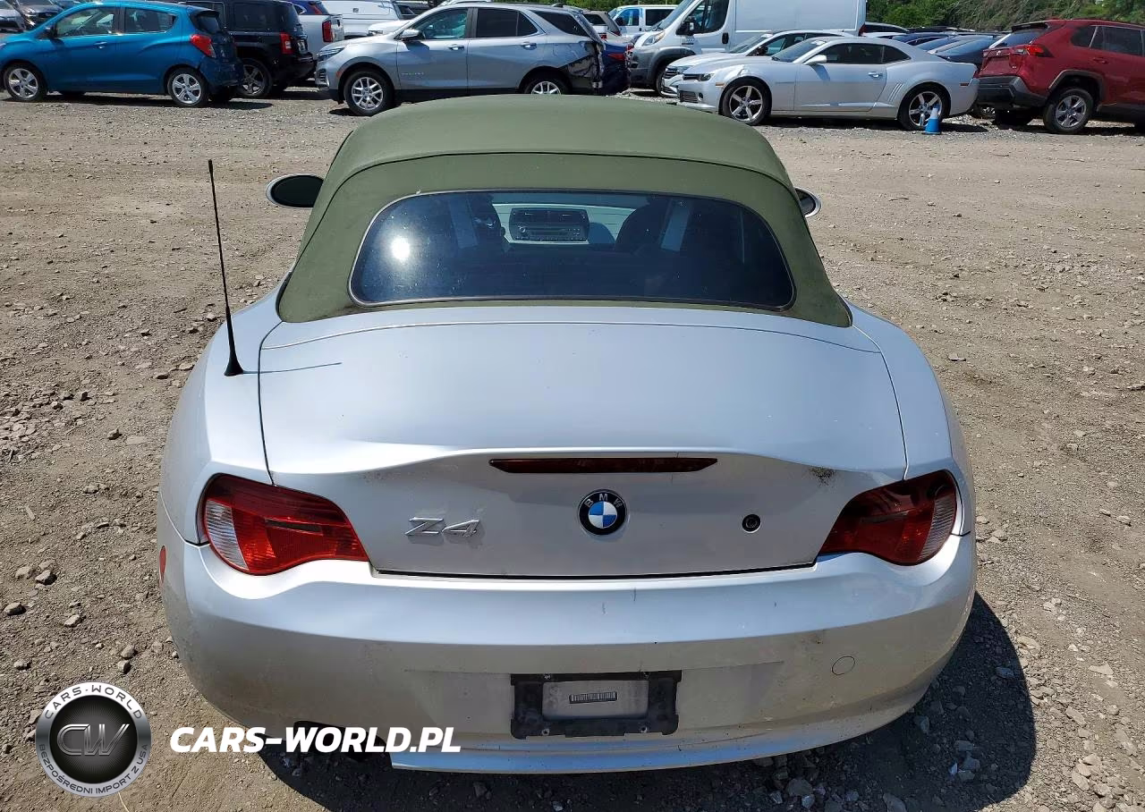2006 BMW Z4 3.0Si VIN:4USBU53586LX00514 - 6
