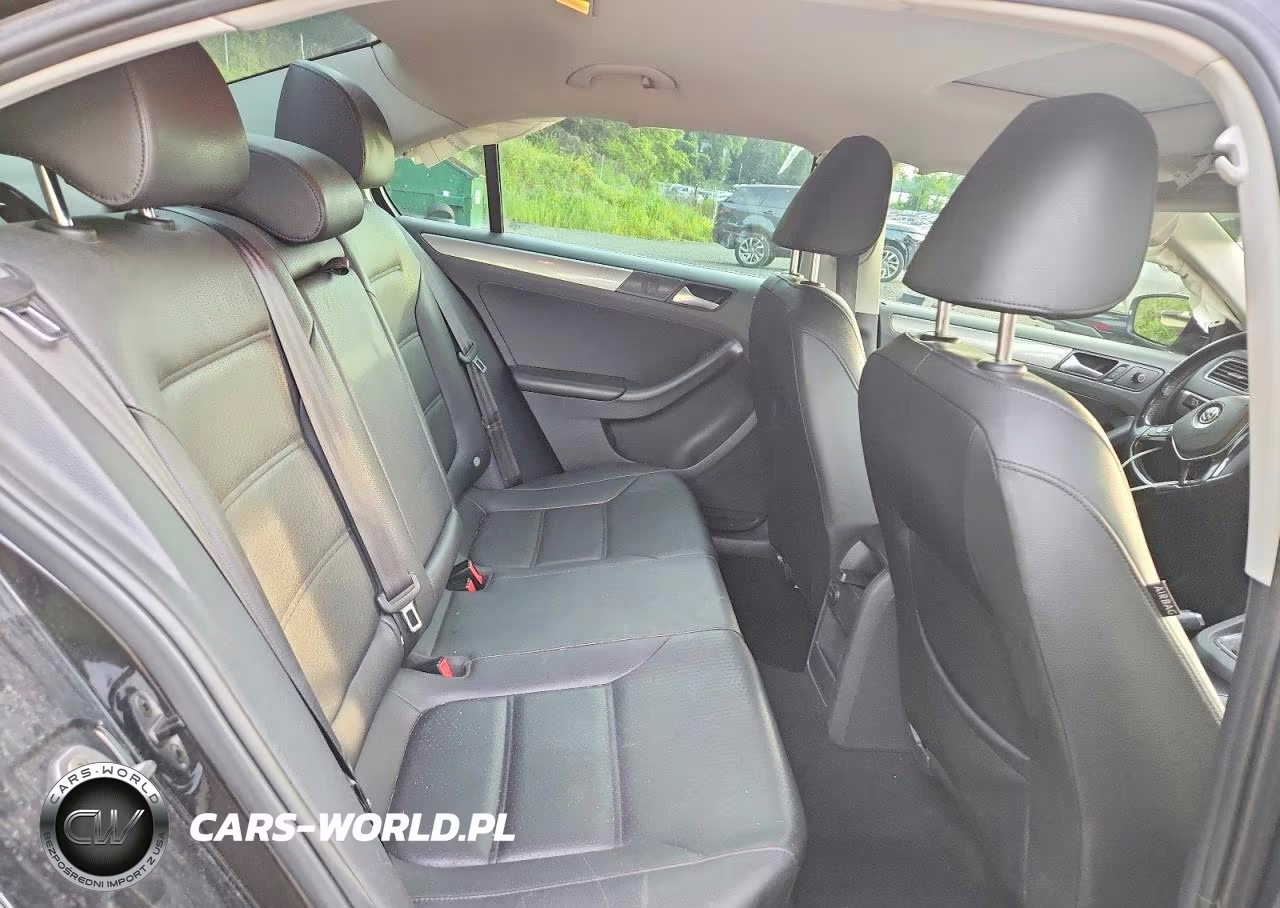 2016 Volkswagen Jetta Se VIN:3VWD67AJ1GM311084 - 10