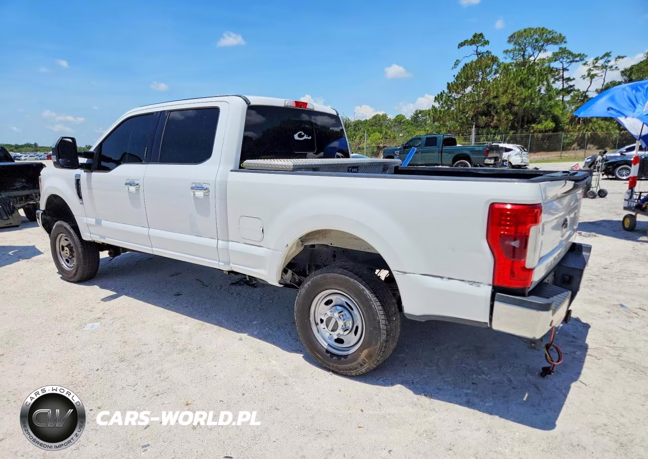 2018 Ford F250 Super Duty VIN:1FT7W2BT4JEB04107 - 2