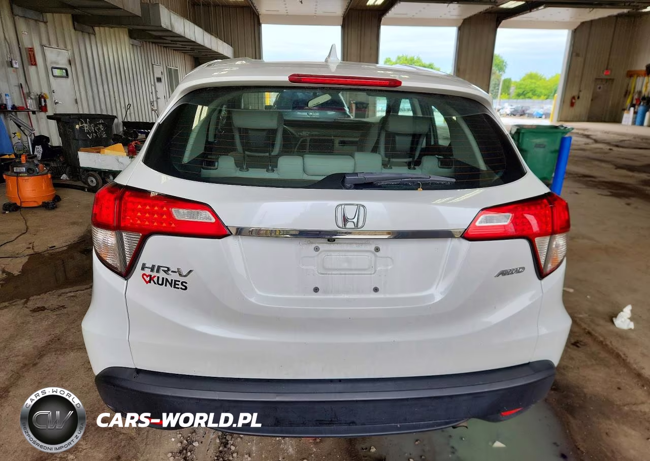2021 Honda Hr-V Lx VIN:3CZRU6H30MM742716 - 6
