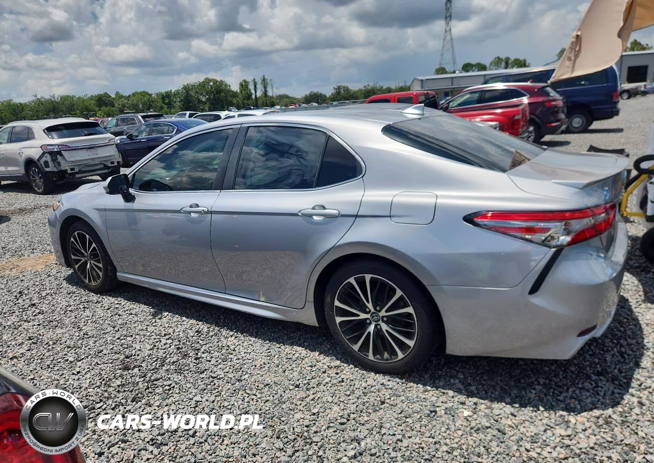 2019 Toyota Camry Se VIN:4T1B11HK2KU162379 - 2