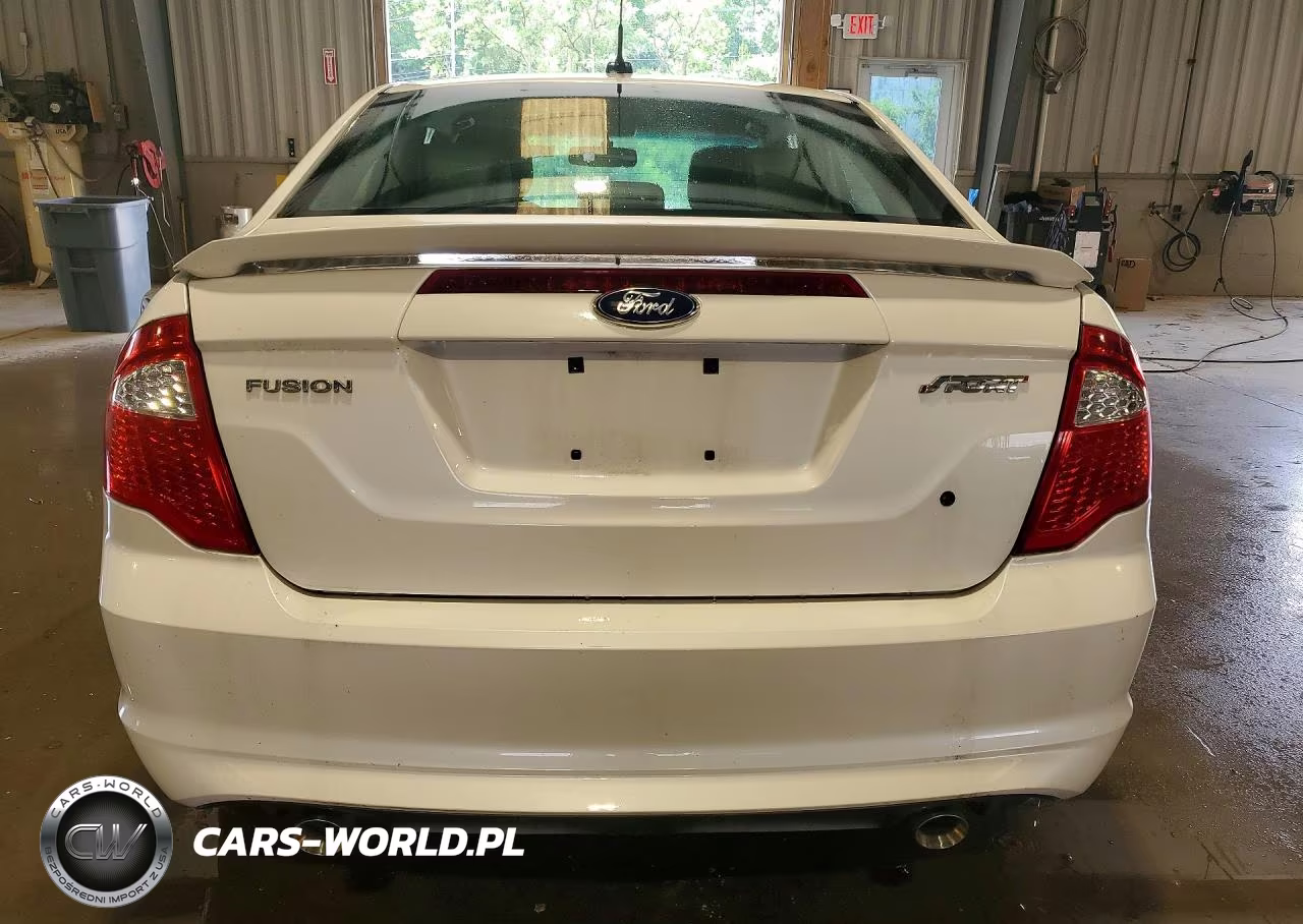 2012 Ford Fusion Sport VIN:3FAHP0KC6CR168385 - 6