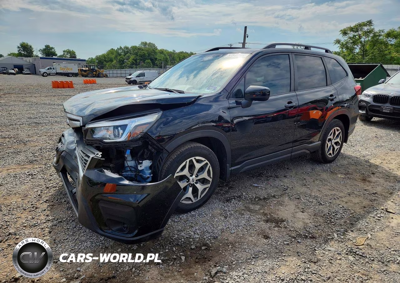 2020 Subaru Forester Premium – zdjęcie 1 z 13