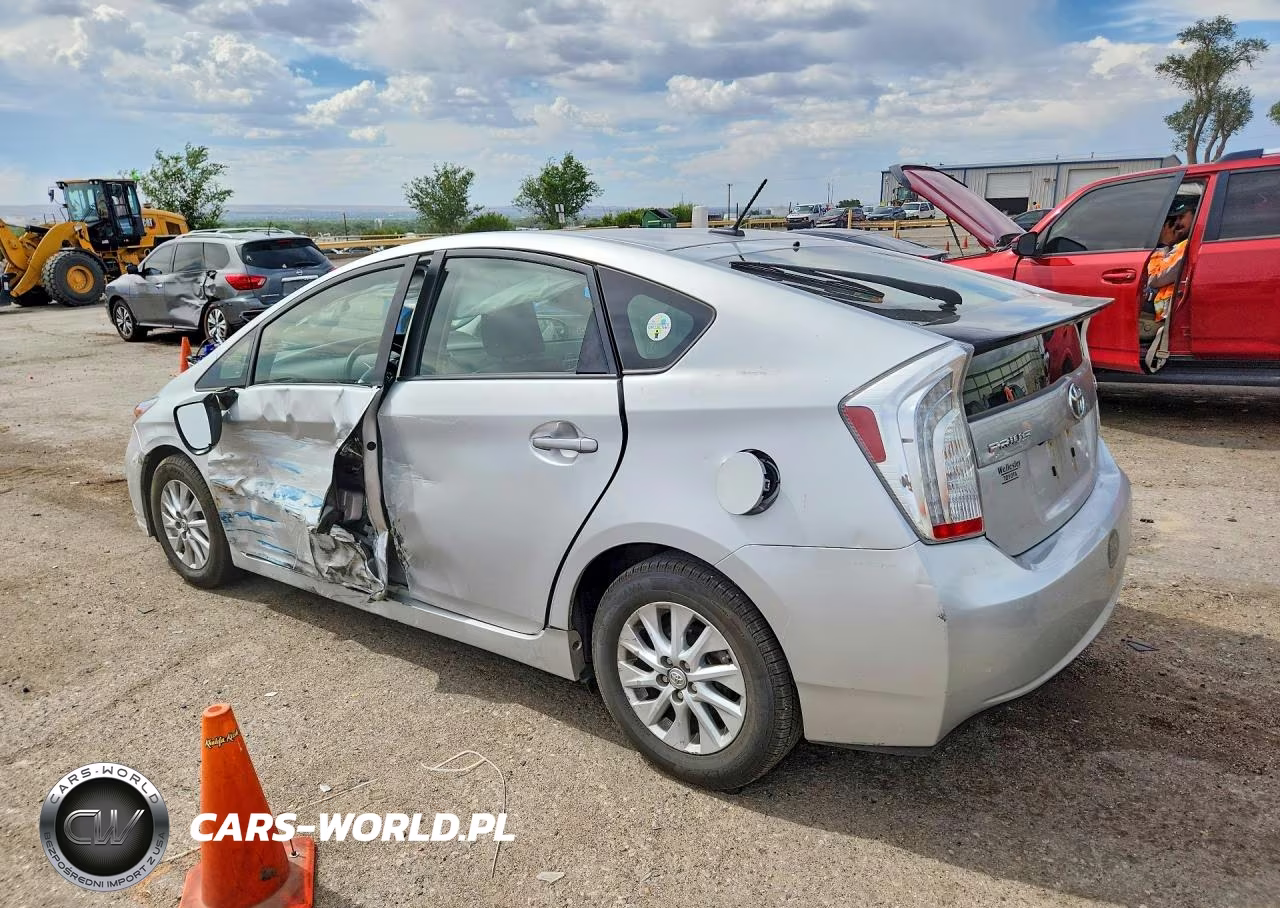 2013 Toyota Prius Plug-In Hybrid Base VIN:JTDKN3DP7D3034637 - 2