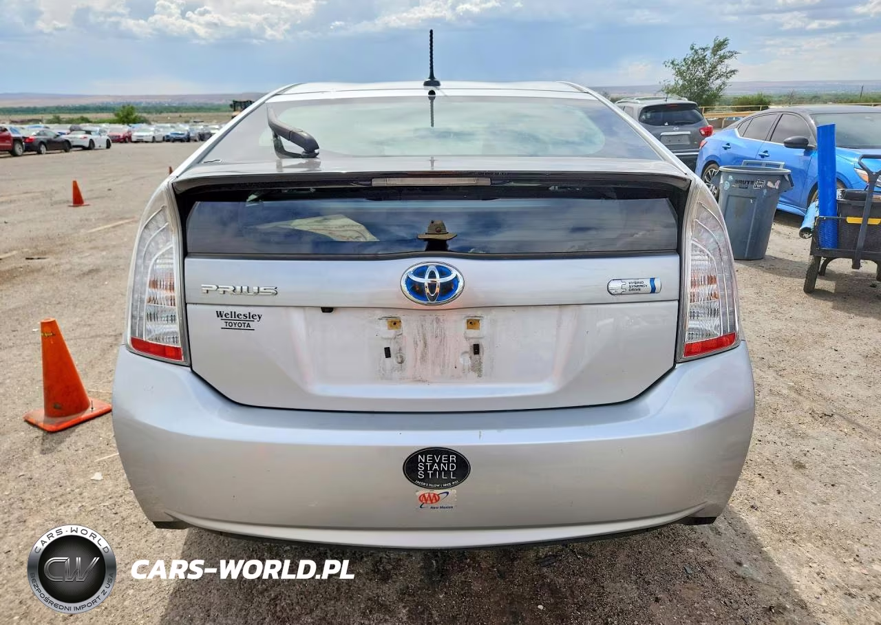 2013 Toyota Prius Plug-In Hybrid Base VIN:JTDKN3DP7D3034637 - 6