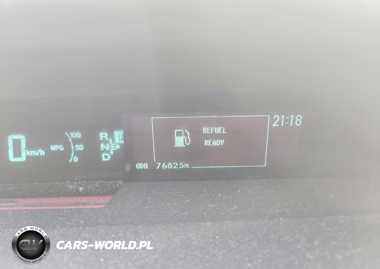 2013 Toyota Prius Plug-In Hybrid Base VIN:JTDKN3DP7D3034637 - 7
