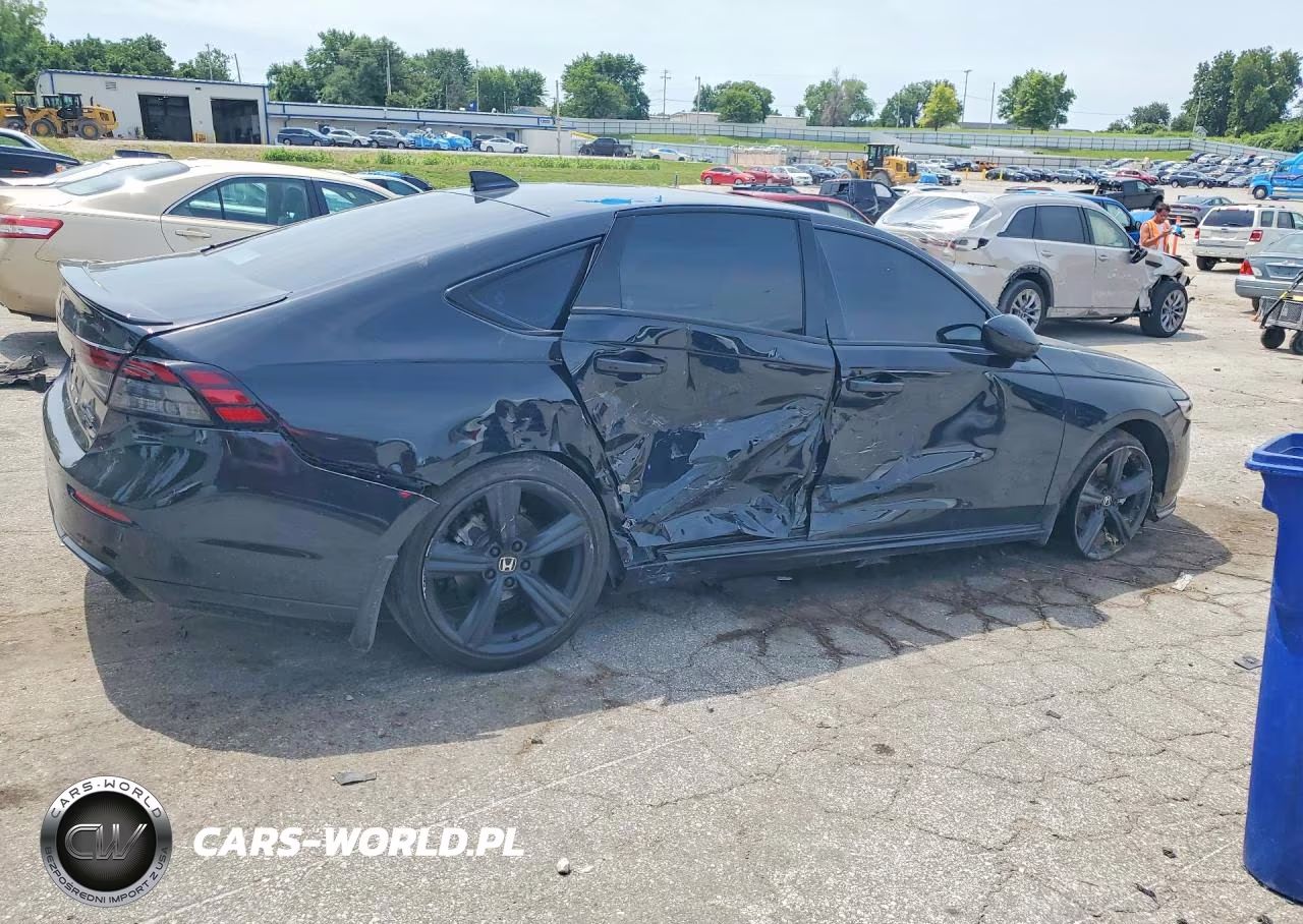 2024 Honda Accord Hybrid Sport-L VIN:1HGCY2F7XRA024112 - 3