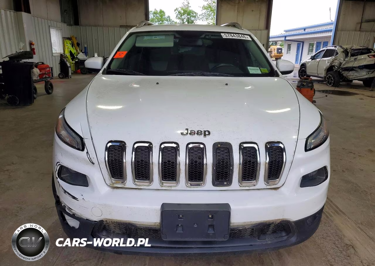 2014 Jeep Cherokee Latitude VIN:1C4PJMCB4EW183908 - 5