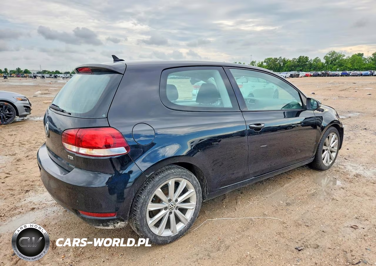 2012 Volkswagen Golf VIN:WVWBM7AJ7CW251905 - 3