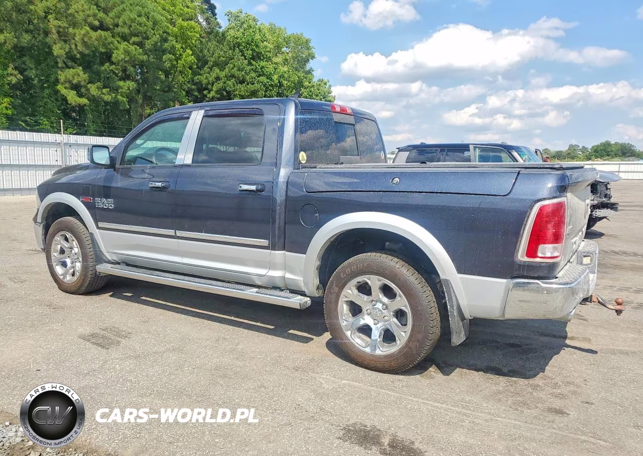 2017 Ram 1500 Laramie VIN:1C6RR7NM8HS528829 - 2