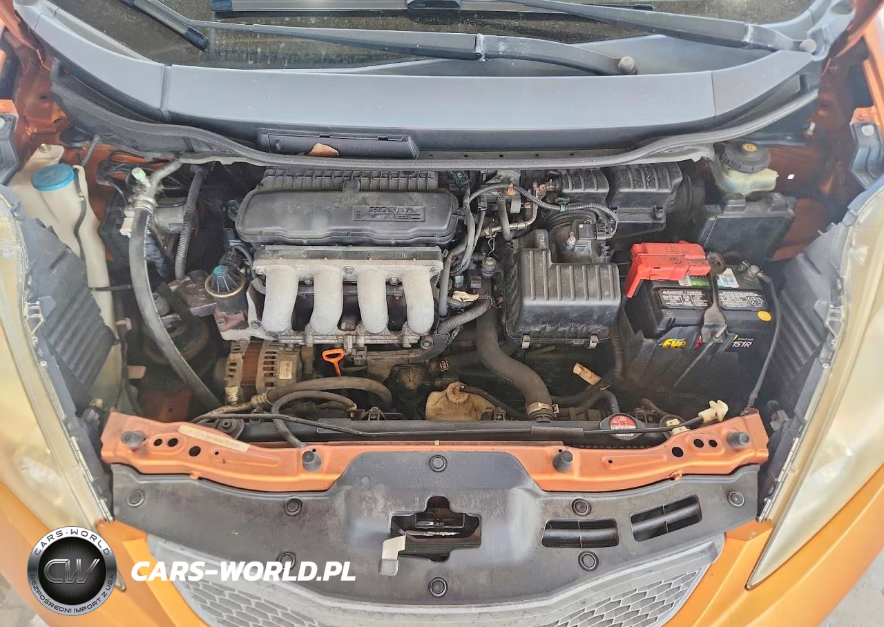 2011 Honda Fit Sport VIN:JHMGE8H55BC012630 - 11