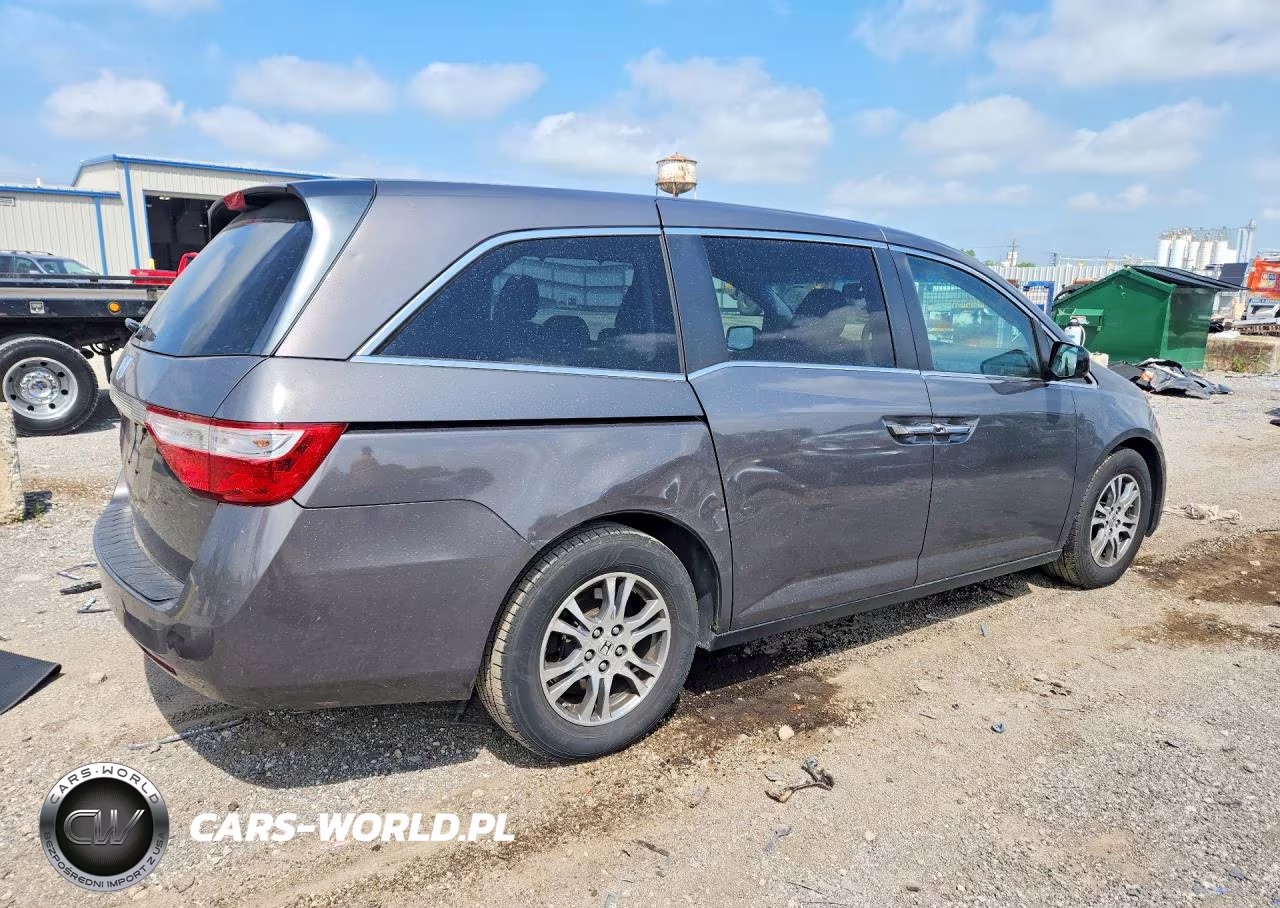 2013 Honda Odyssey Exl VIN:5FNRL5H66DB091707 - 3