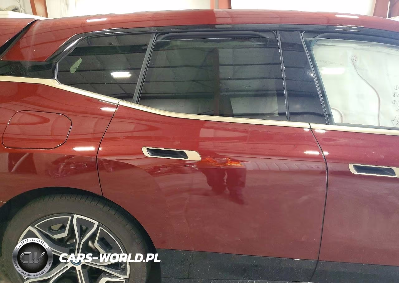 2022 BMW Ix xDrive50 VIN:WB523CF03NCK59950 - 11
