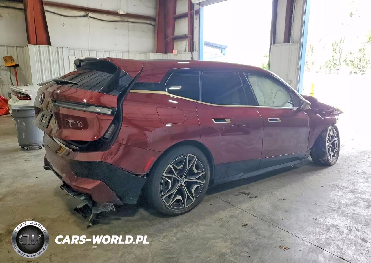 2022 BMW Ix xDrive50 VIN:WB523CF03NCK59950 - 3