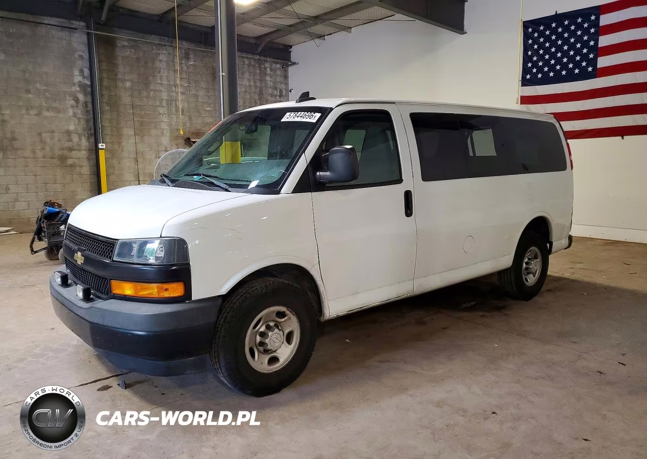 2019 Chevrolet Express G2500 Ls