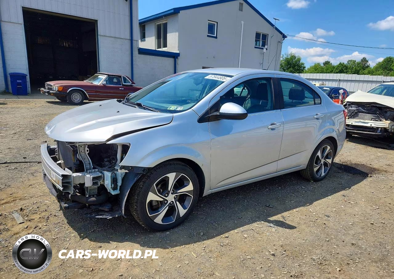 2018 Chevrolet Sonic Premier – zdjęcie 1 z 12