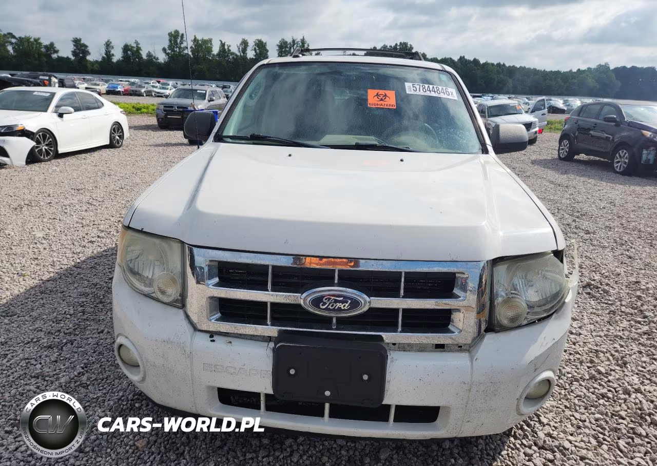 2010 Ford Escape Xlt VIN:1FMCU0D7XAKD45868 - 5