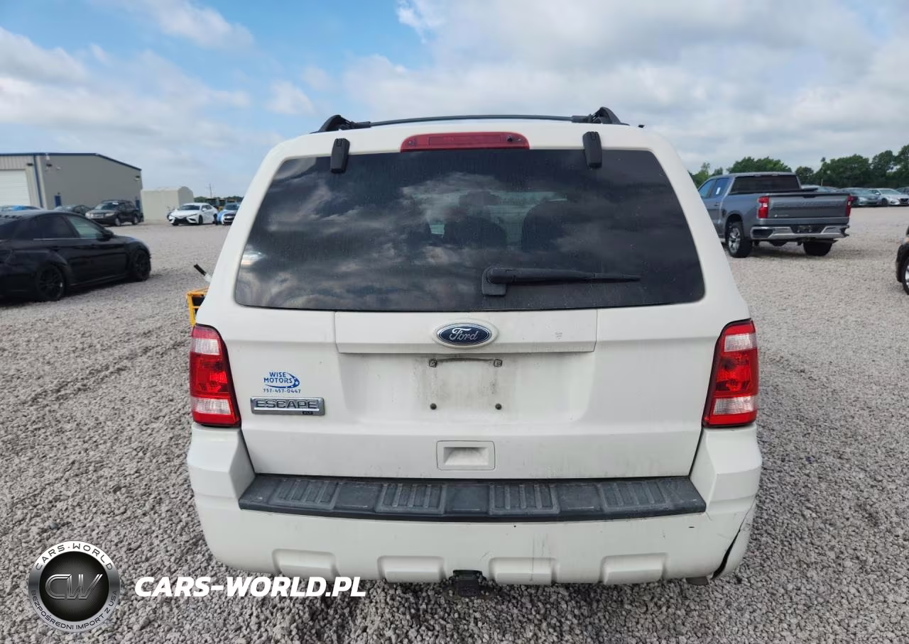 2010 Ford Escape Xlt VIN:1FMCU0D7XAKD45868 - 6