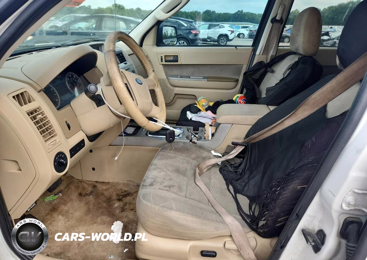 2010 Ford Escape Xlt VIN:1FMCU0D7XAKD45868 - 7