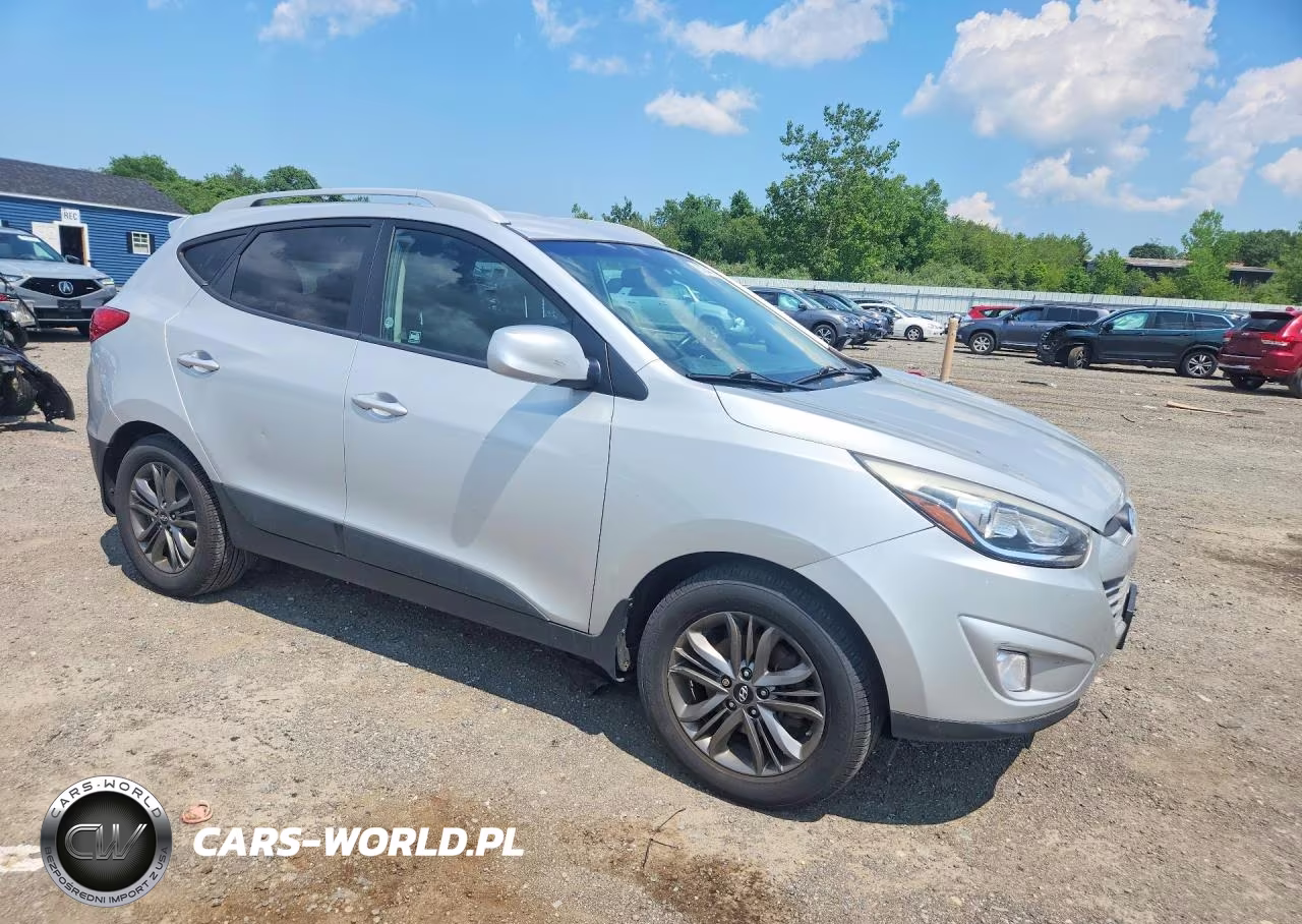 2014 Hyundai Tucson Se VIN:KM8JUCAG8EU889244 - 4