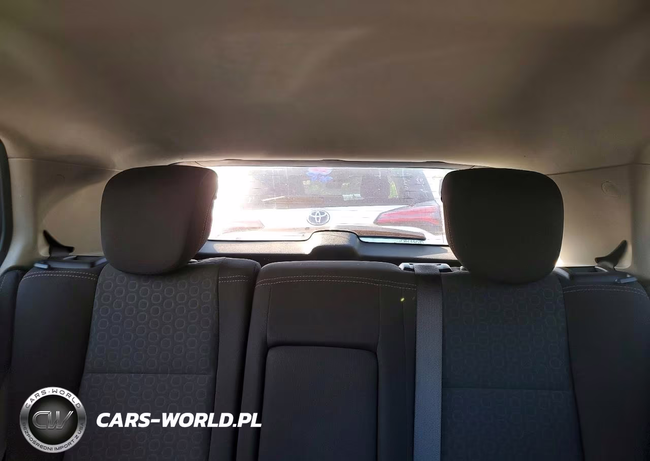 2020 Chevrolet Trax Ls VIN:3GNCJKSB2LL114696 - 10