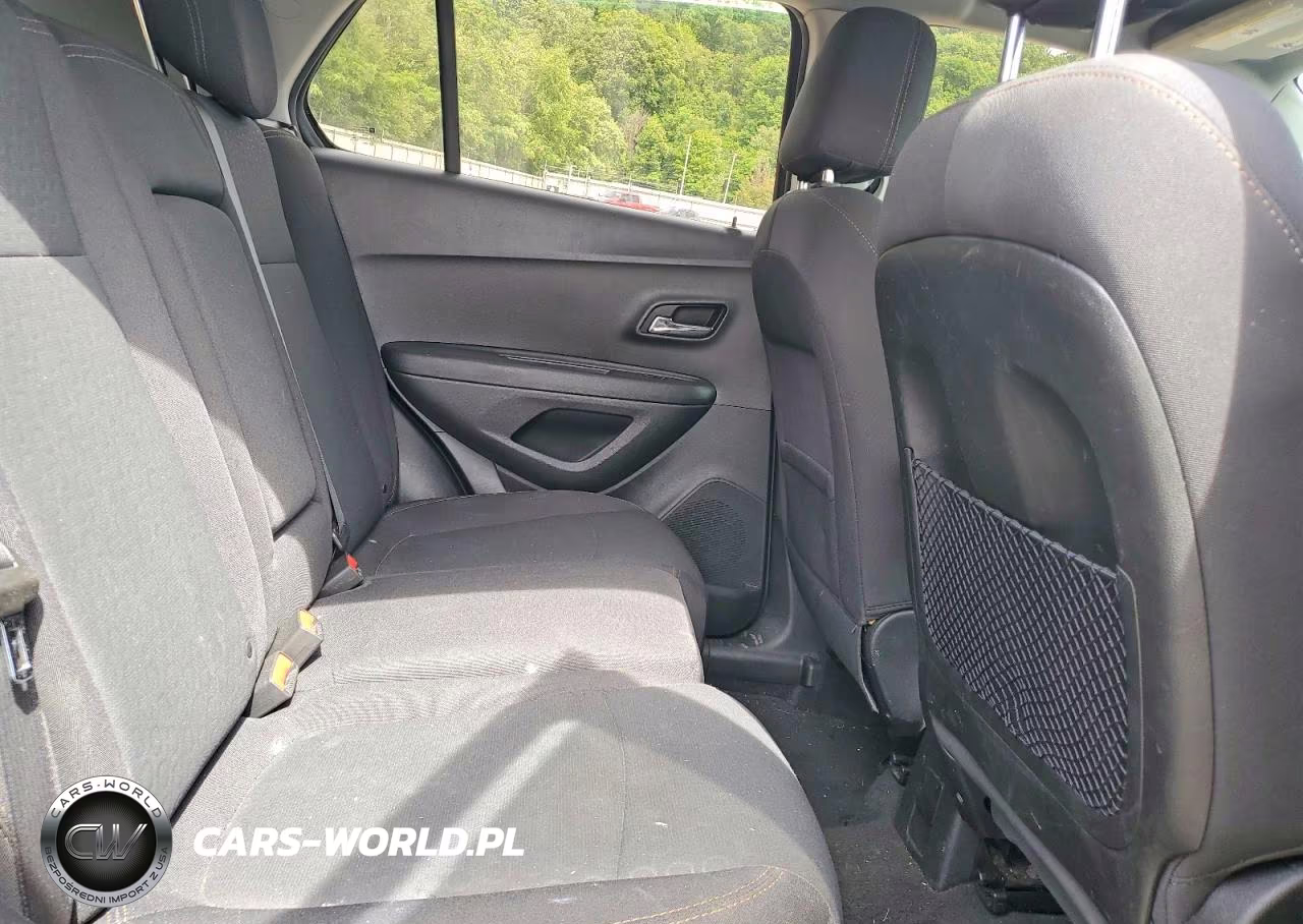 2020 Chevrolet Trax Ls VIN:3GNCJKSB2LL114696 - 11
