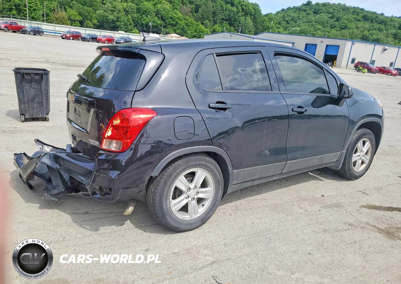 2020 Chevrolet Trax Ls VIN:3GNCJKSB2LL114696 - 3